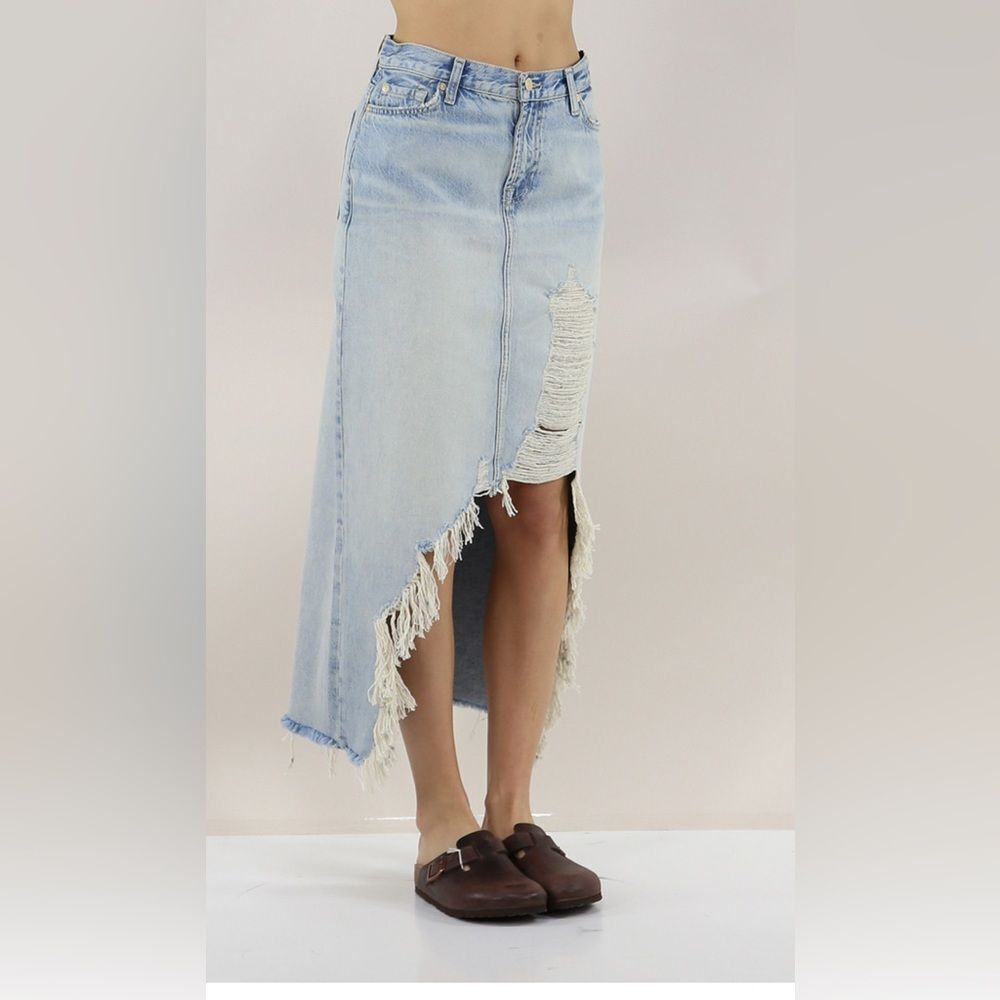 7 For All Mankind Denim Midi Skirt in Peaches Distressed Light Wash Size 27 NWT - Picture 4 of 14